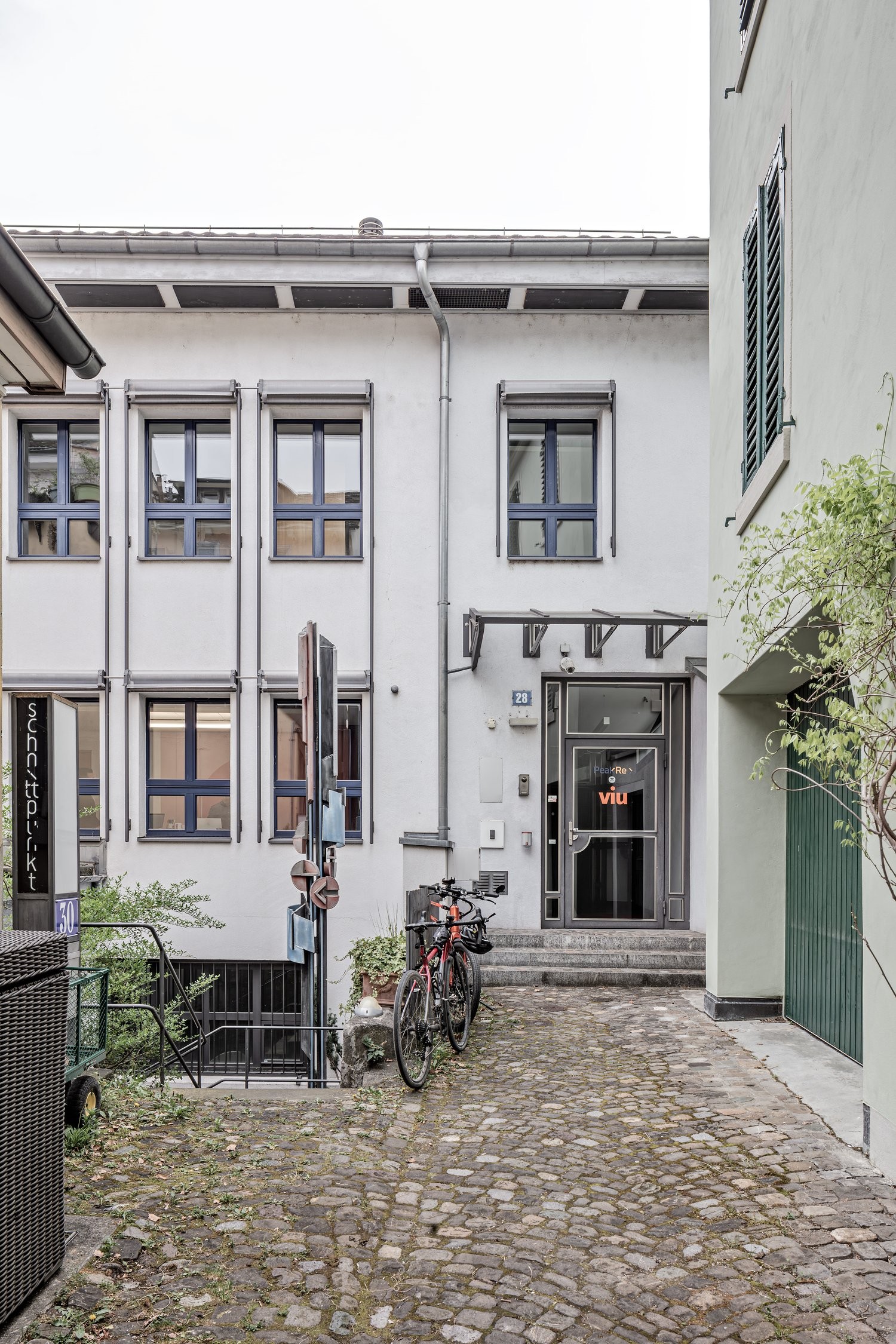 Büro mieten in Zürich: 143 m² im 3. OG an zentraler Altstadtlage - 2