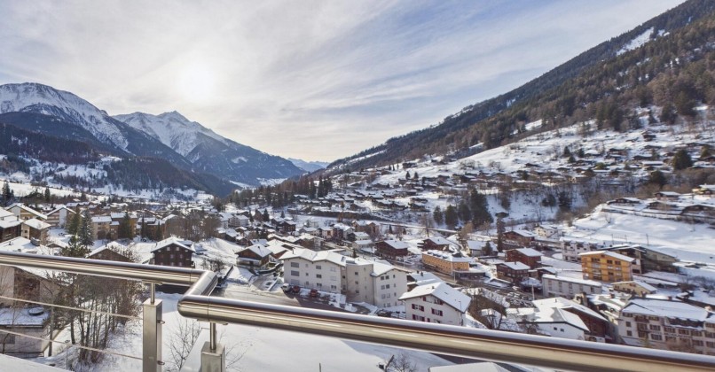 3-Zimmer-Attikawohnung mit Bergsicht in Fiesch kaufen - 2