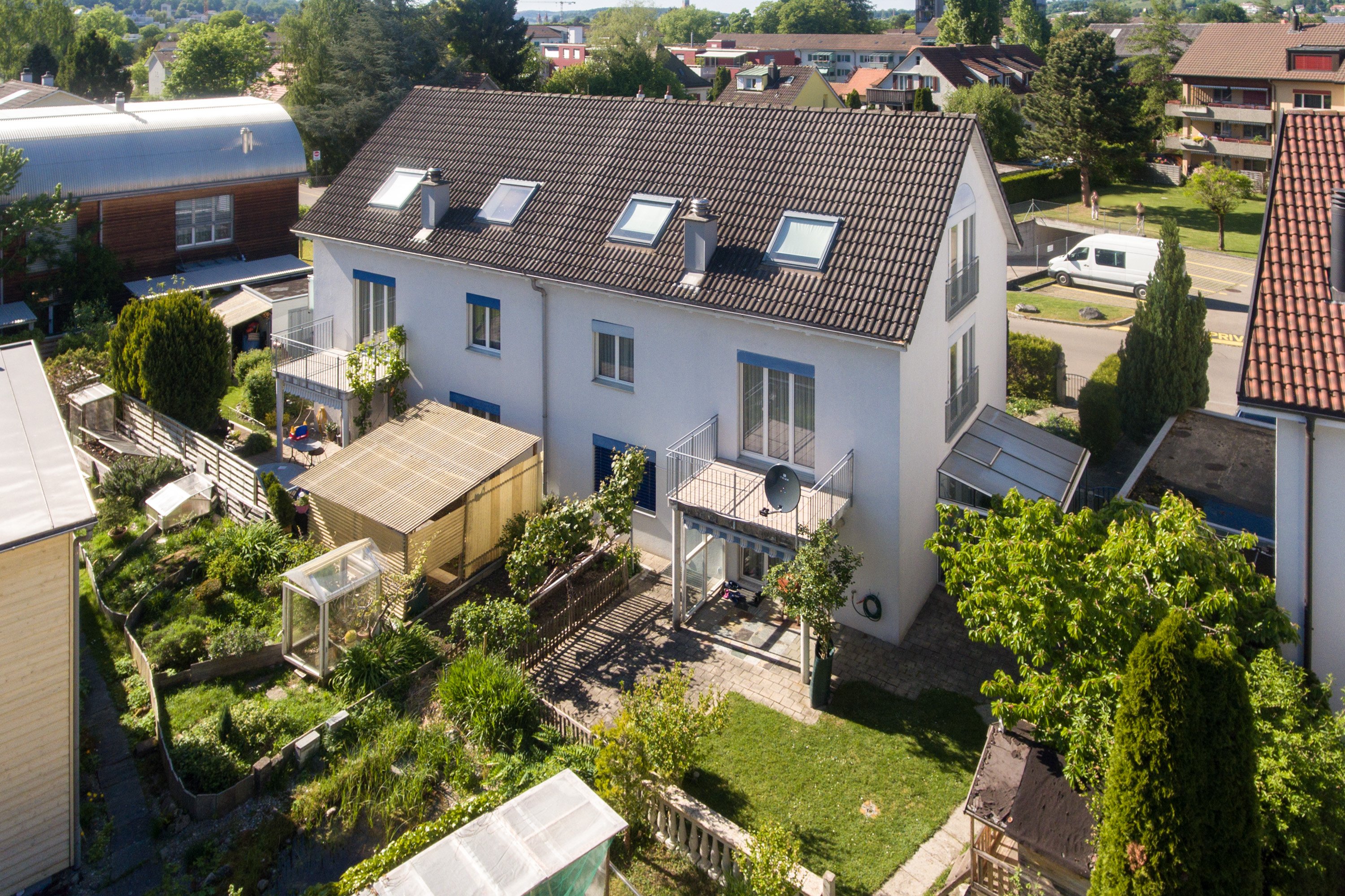 6.5 Zimmer Doppelhaushälfte mit Garten in Winterthur mieten - 2