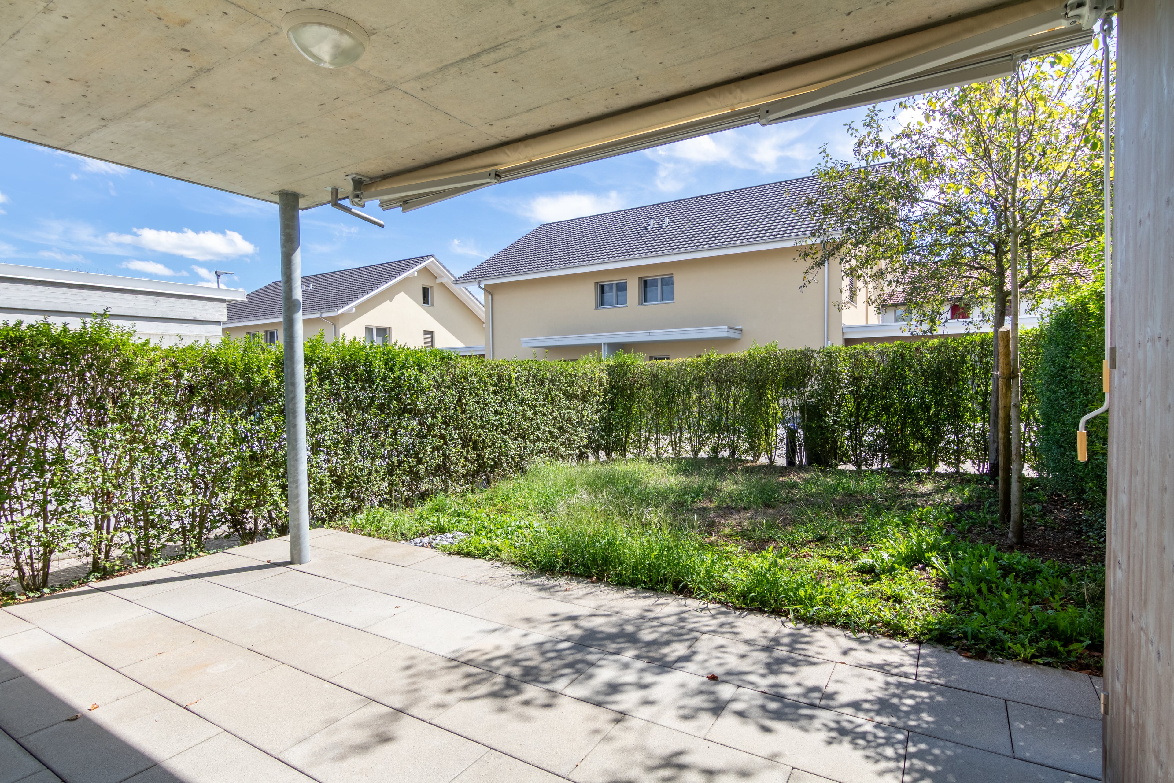 Moderne 2.5-Zimmer-Wohnung mit Gartensitzplatz in Staffelbach kaufen - 2